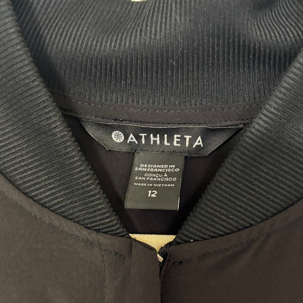 Athleta Brooklyn Utility Shorts Romper in Black Size 12 EUC - Picture 3 of 8